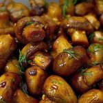 Ciuperci champignon la tigaie