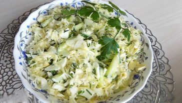 Salata de varza cu ou