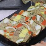 chec aperitiv cu oua si ficatei de pui