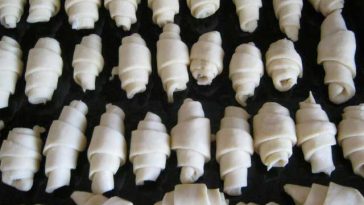 cornulete-fragede-rahat-post