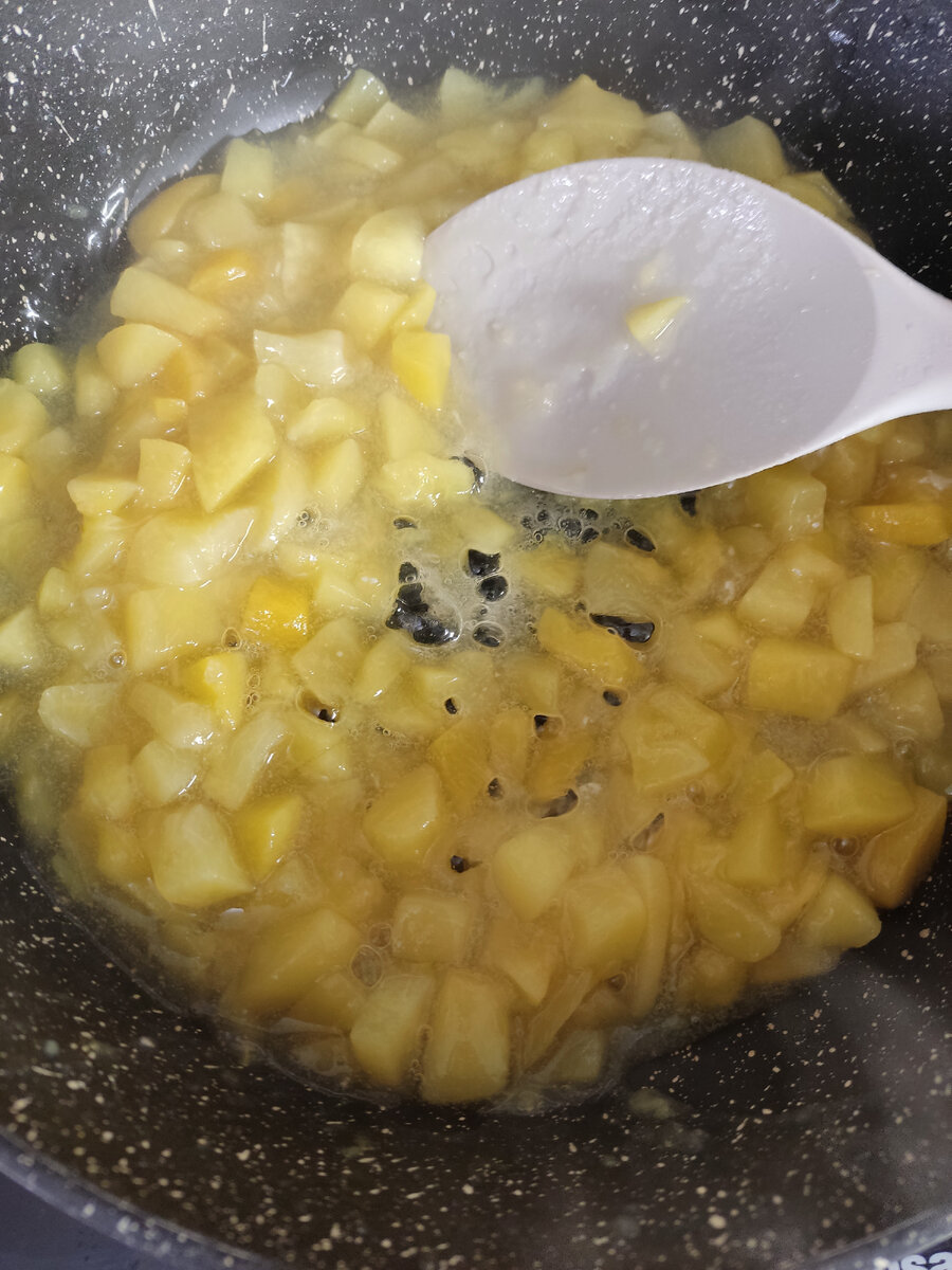 Prăjitură dietetică cu fructe și foi fragede