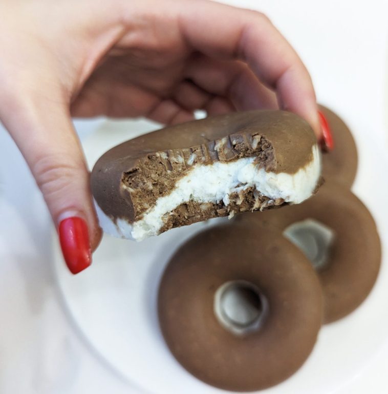 gogosi-bounty-cocos-ciocolata-keto