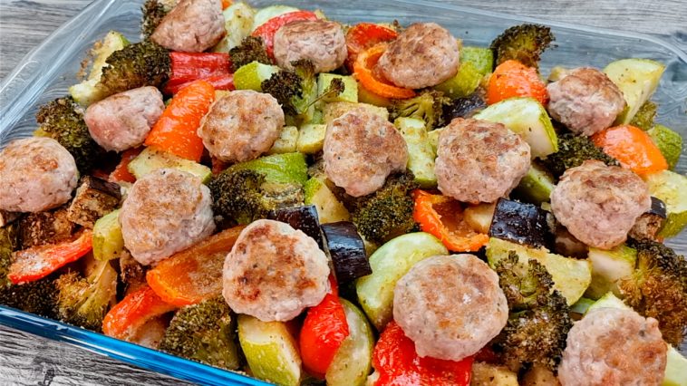 legume la cuptor cu chiftelute