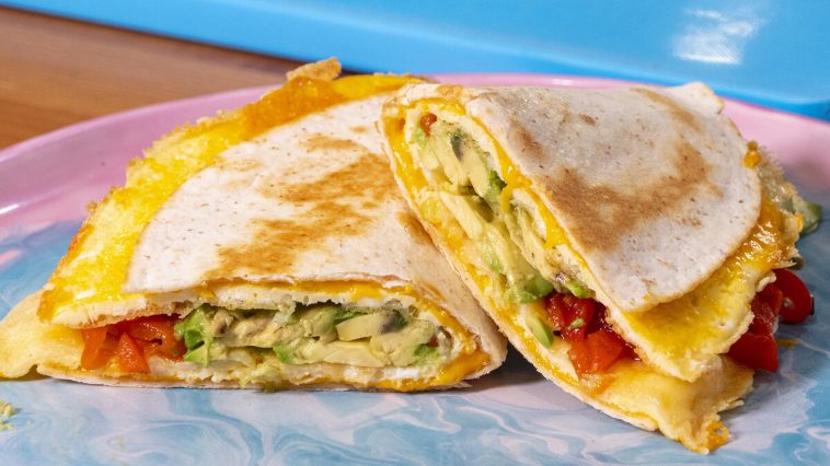 lipie cu omleta si avocado